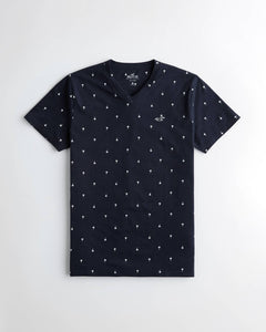 Hollister Must-Have V-Neck T-Shirt - Naughty Panda Outlet