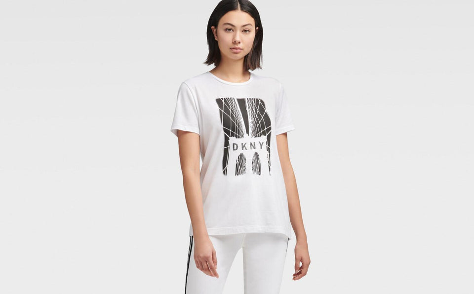DKNY BROOKLYN BRIDGE LOGO T-SHIRT - Naughty Panda Outlet